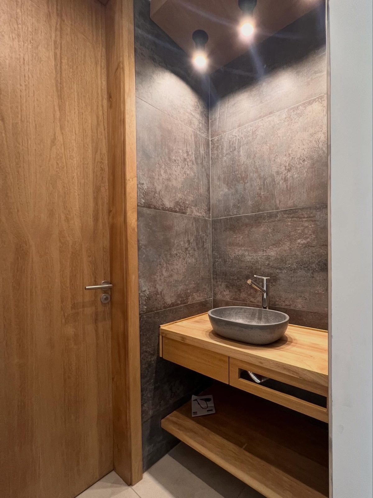 Puertas de madera — Ivira